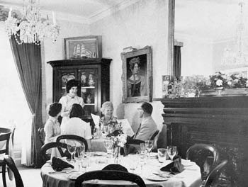 restaurant